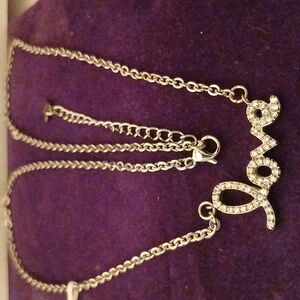 2123452-2. Sim. Diamonds LOVE Stainless Nklc